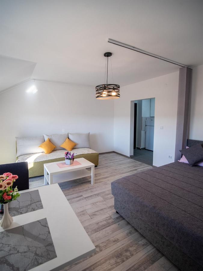 노비사드 Apartman Sara 아파트 외부 사진